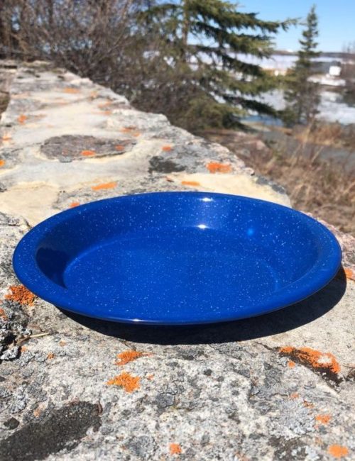 715 World Famous Enamel Pie Plate